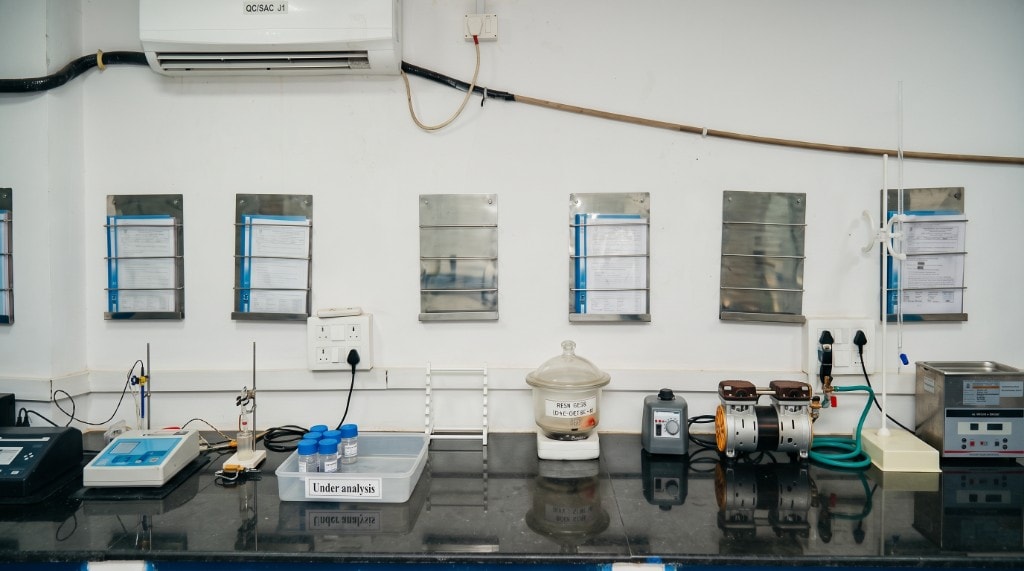 Benchtop Centrifuge & Ultrasonic Bath